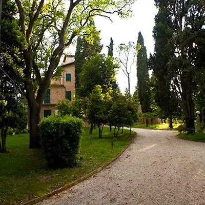 Relais Sant'isidoro Casa di campagna Colbuccaro